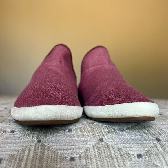 Sanuk Katlash Red Burgundy Fabric Slip On Flat Sneaker Shoes Pointed Toes US 5 - Picture 8 of 16